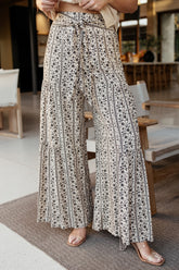 Izmir Pants | Baltic Born Sand + Black