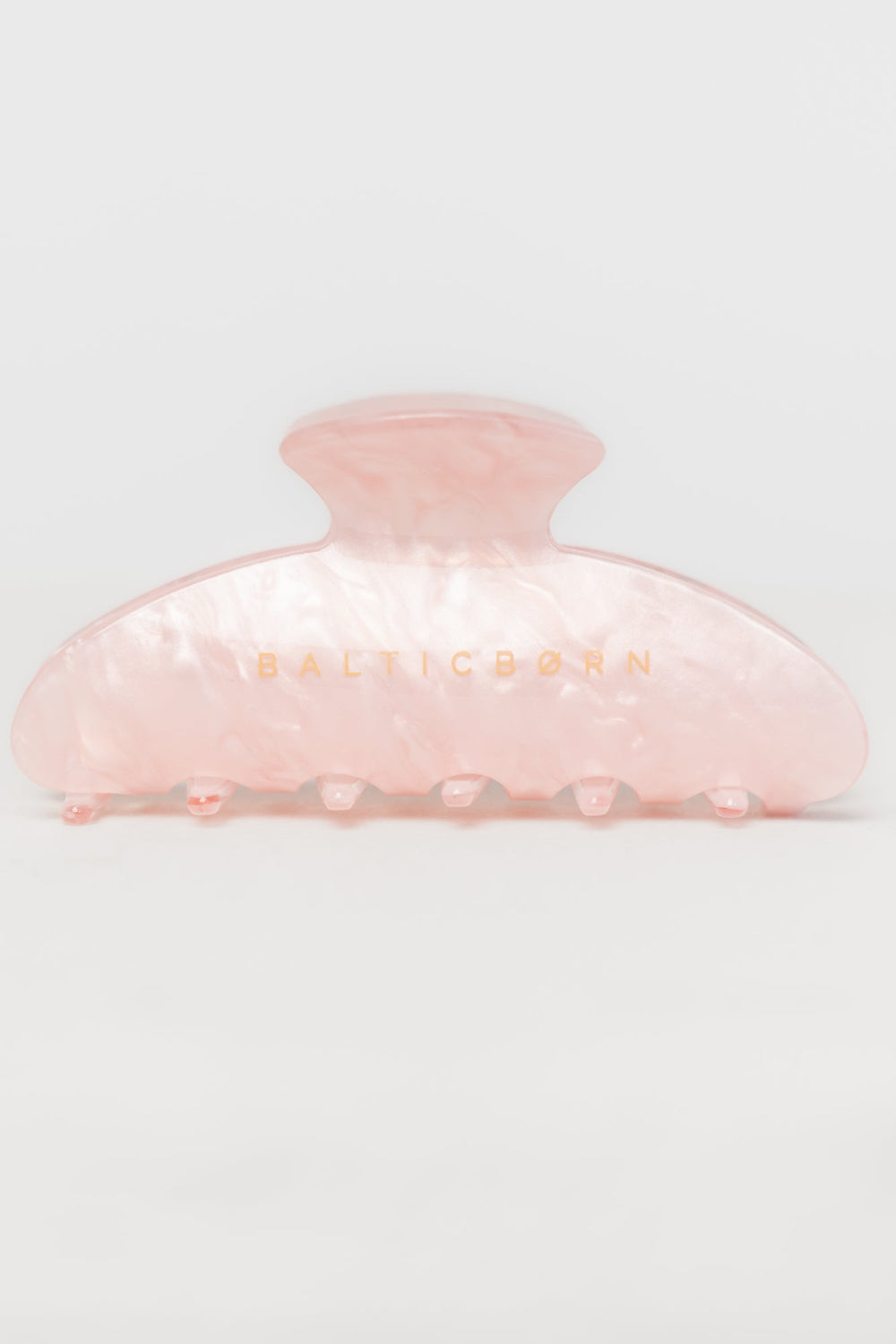 Pearl Claw Clip | Baltic Born Pink