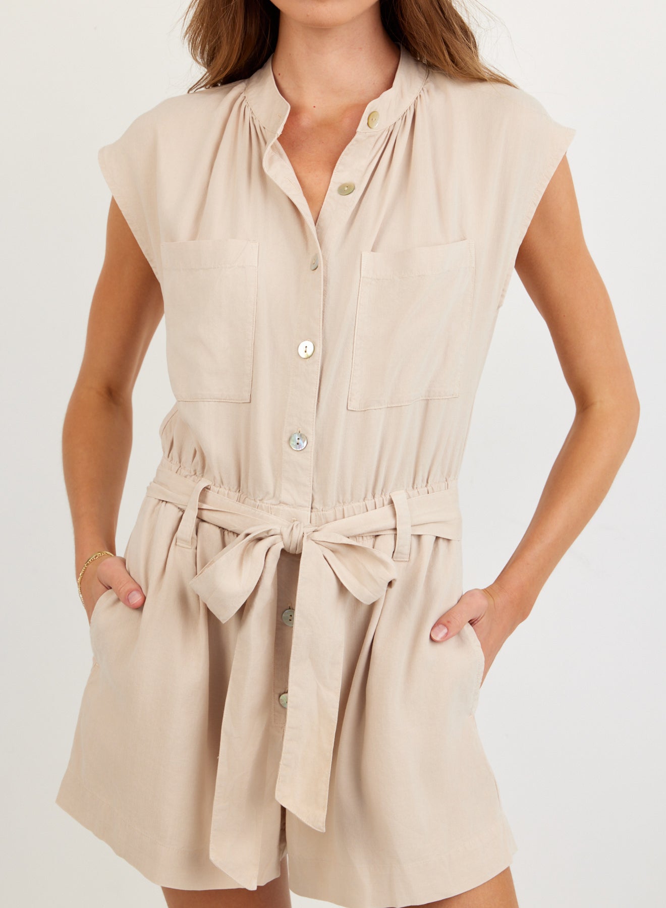 Bella Dahl Cap Sleeve Pocket Romper - Linen Sand