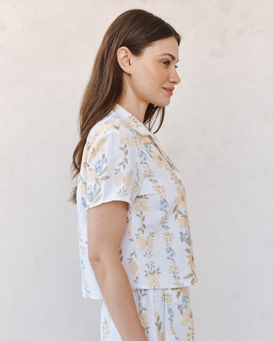 Bella Dahl Short Sleeve Knotch Collar Shirt - Wildflower Stripes Print