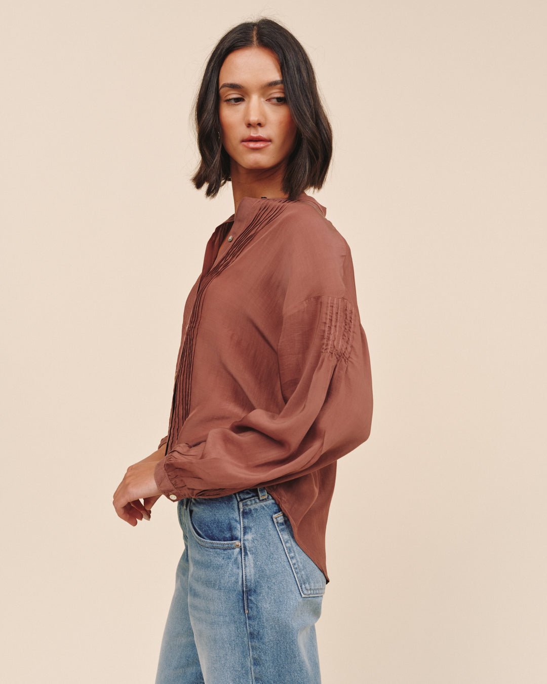 Bella Dahl Long Sleeve Drop Shoulder Pintuck Shirt - Mocha Cloud