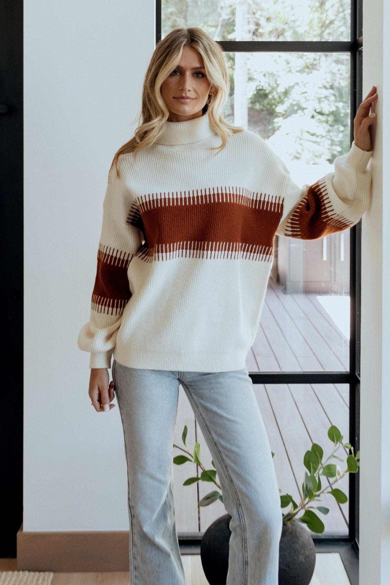 Antonov Turtle Neck Sweater | Baltic Born Cream + Spice