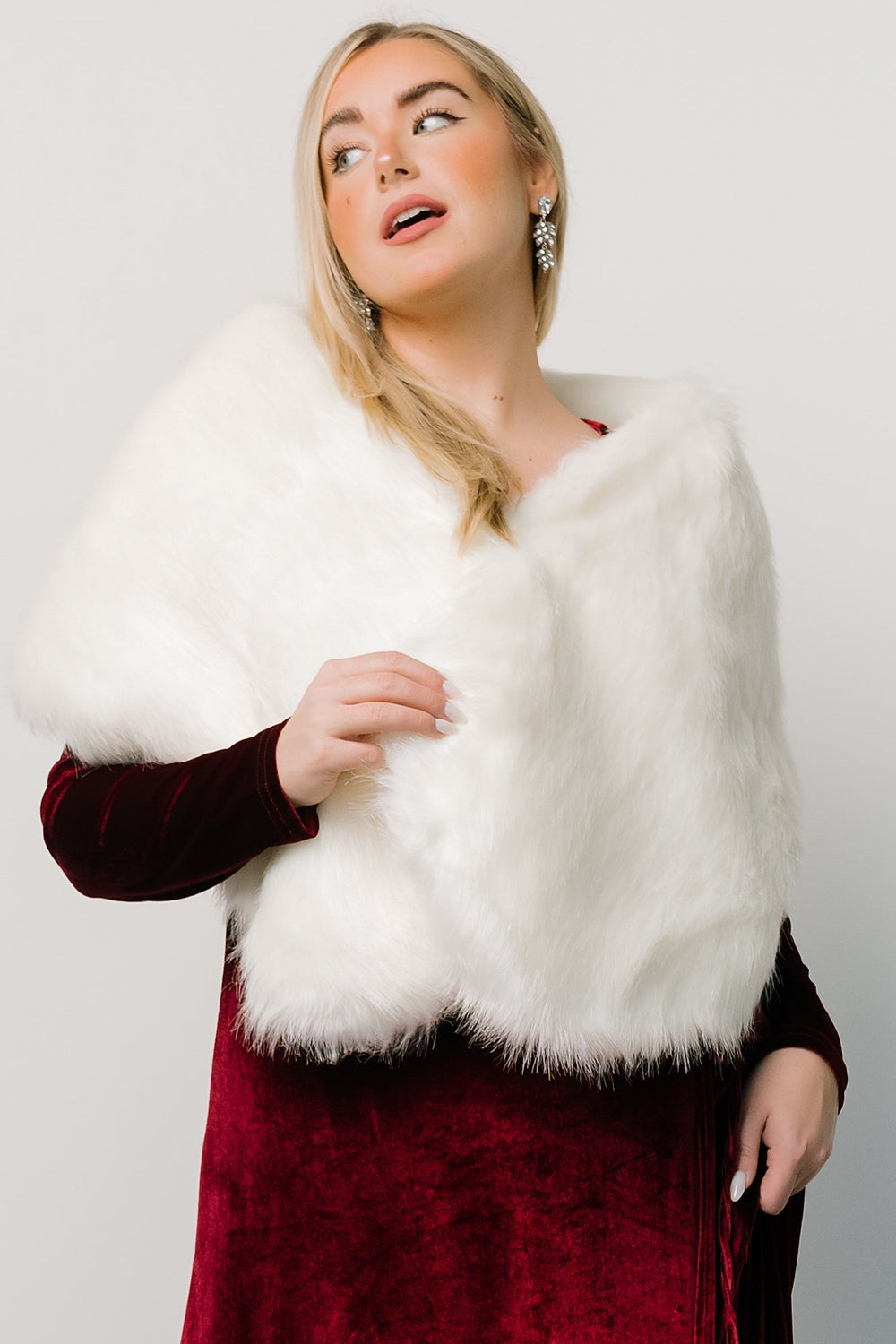 Jovie Faux Fur Shawl | Baltic Born Pearl