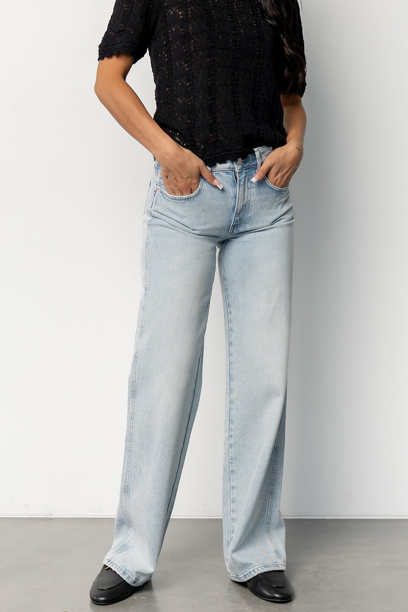 Riley Mid Rise Relaxed Fit Jeans | Baltic Born Light Wash