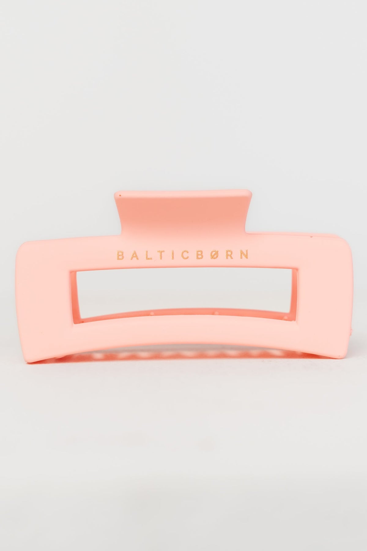 Trixie Matte Claw Clip | Baltic Born Pink