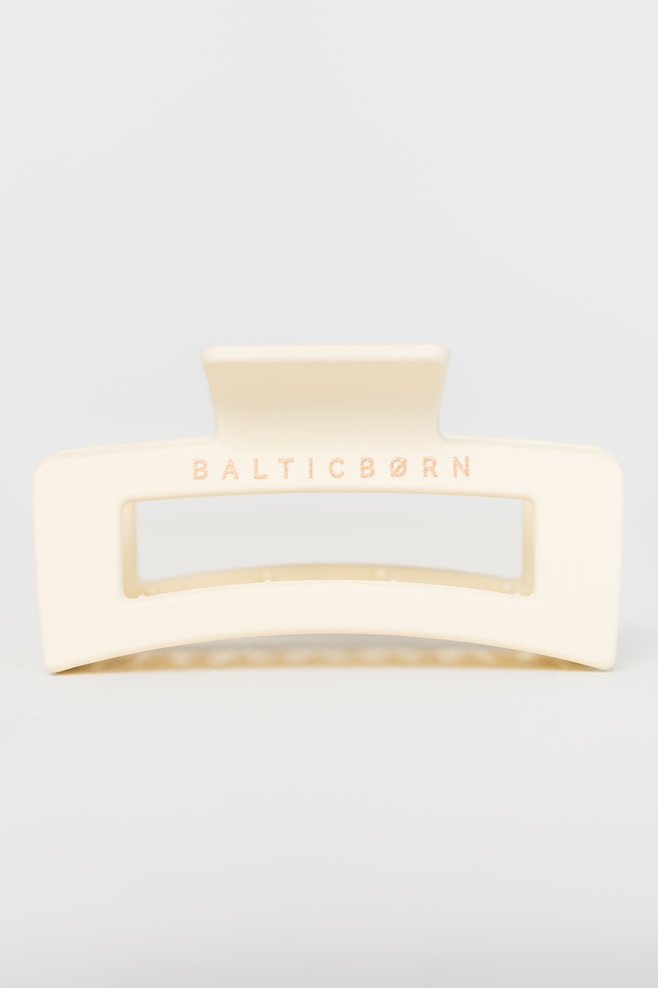 Trixie Matte Claw Clip | Baltic Born Ivory