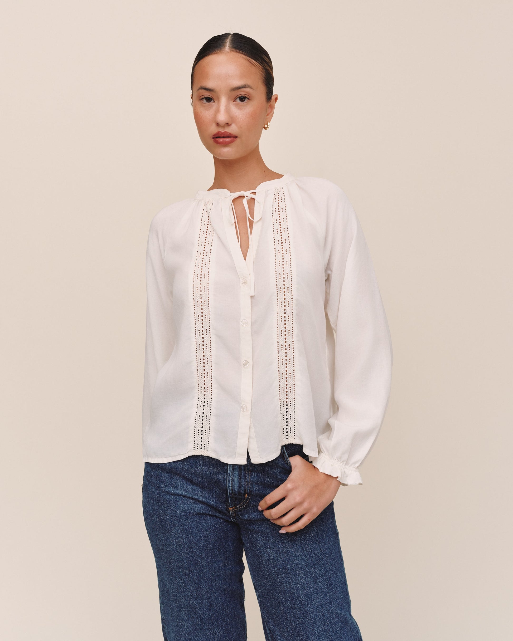 Bella Dahl Raglan Sleeve Top With Lace Inset - Ivory