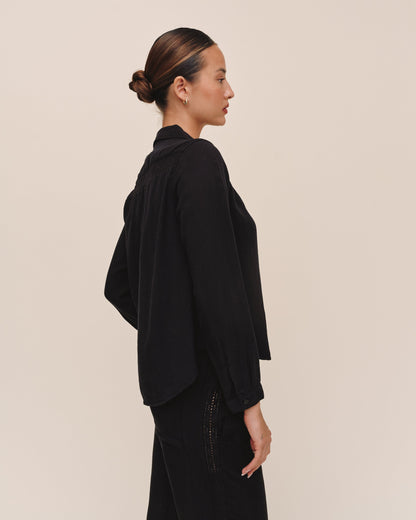 Bella Dahl Long Sleeve Shirt With Lace Inset - Black