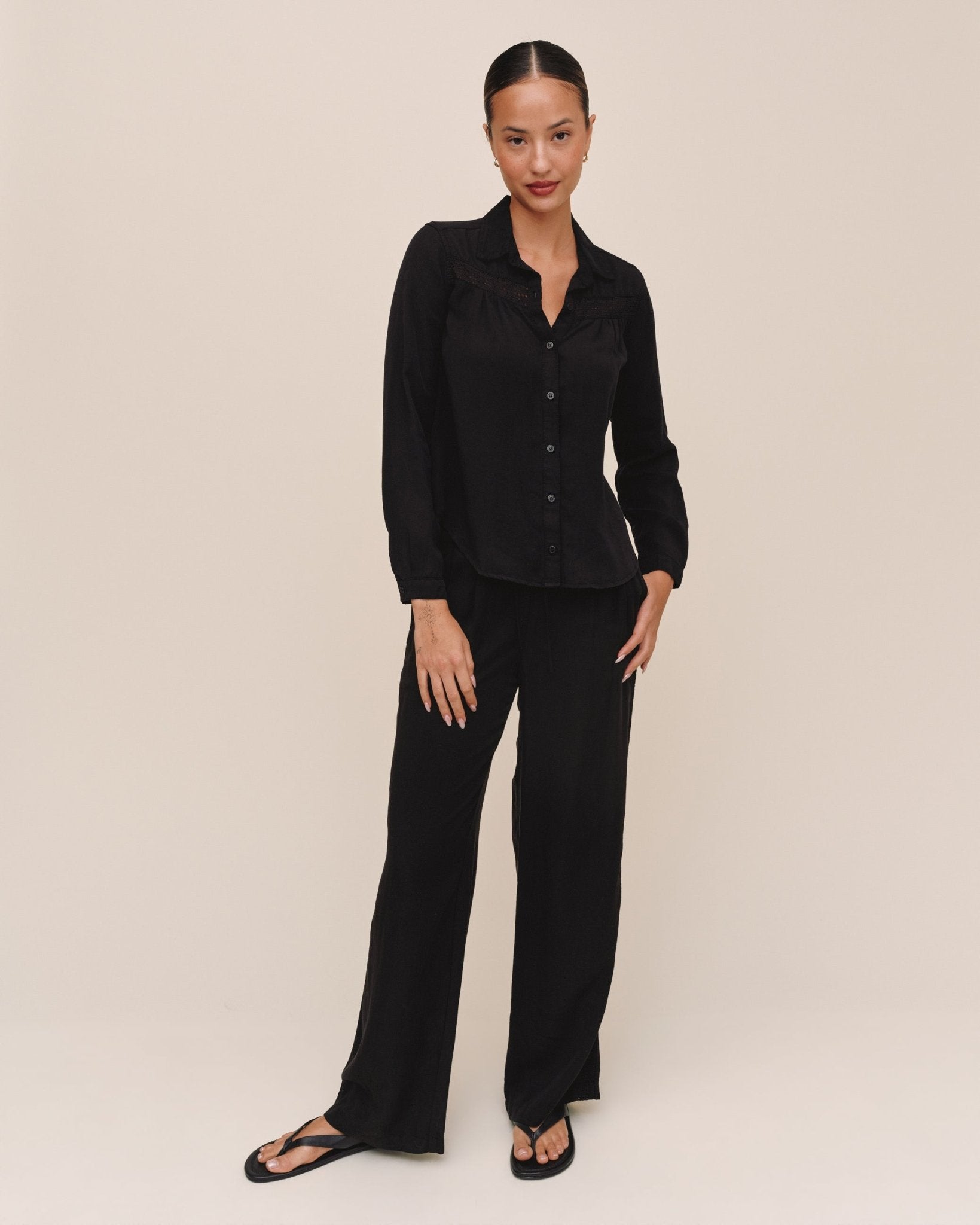 Bella Dahl Long Sleeve Shirt With Lace Inset - Black