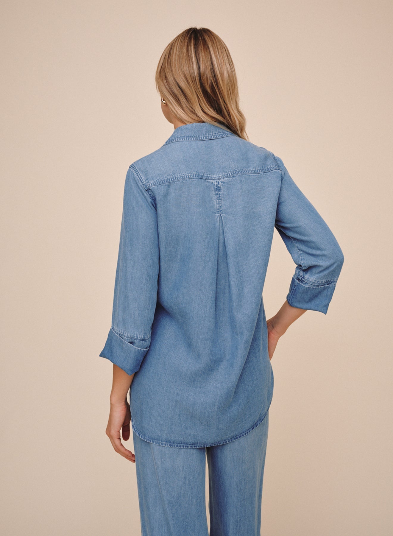 Bella Dahl Shirt Tail Button Down - Indigo Harbor Wash