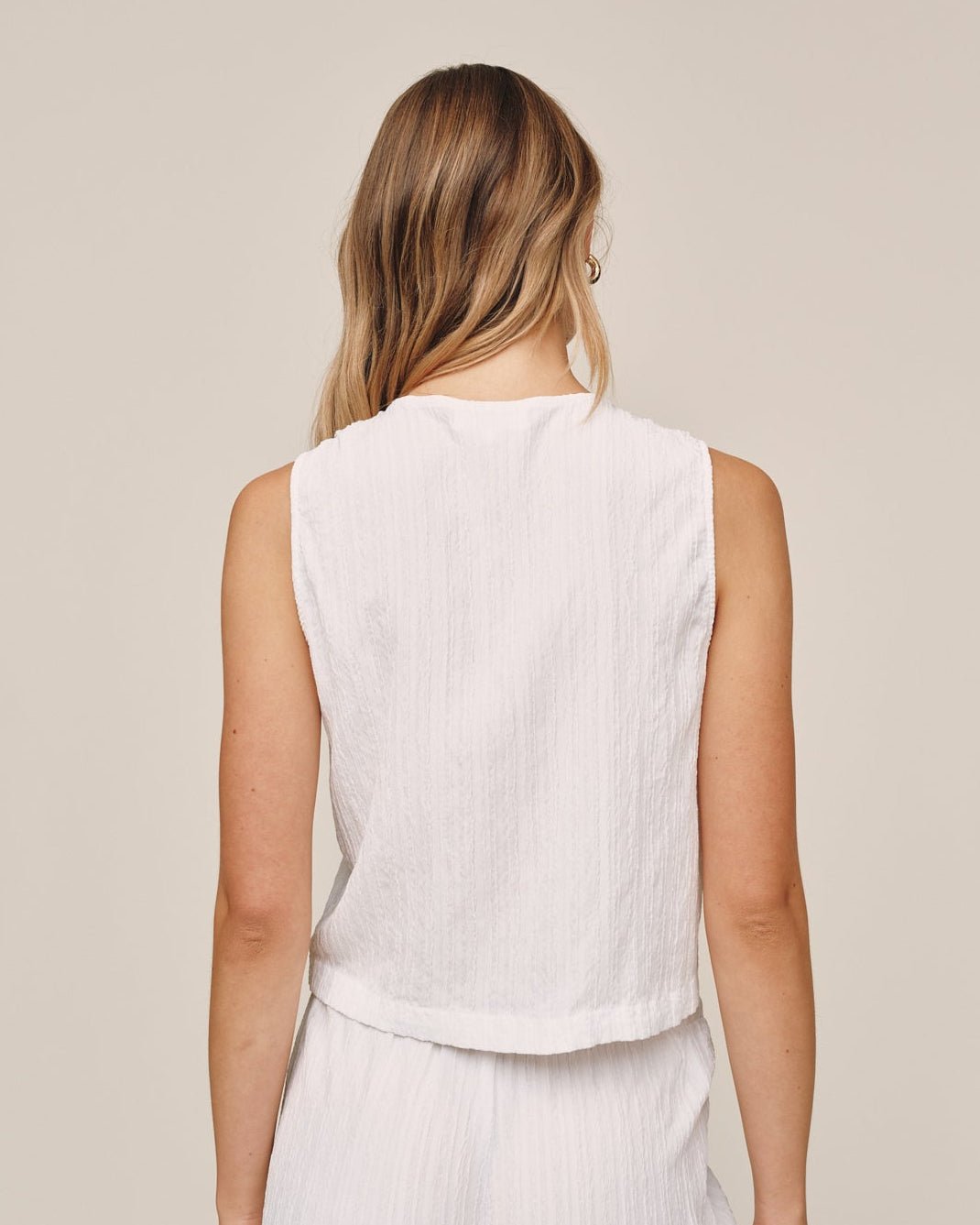 Bella Dahl Sleeveless Button Front Top - White