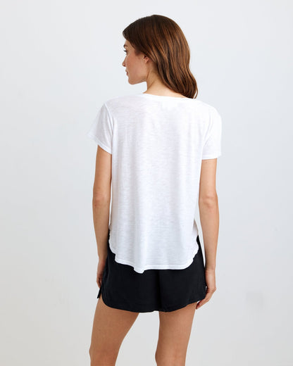 Bella Dahl V-Neck Tee with Side Slits in White - Bella Dahl
