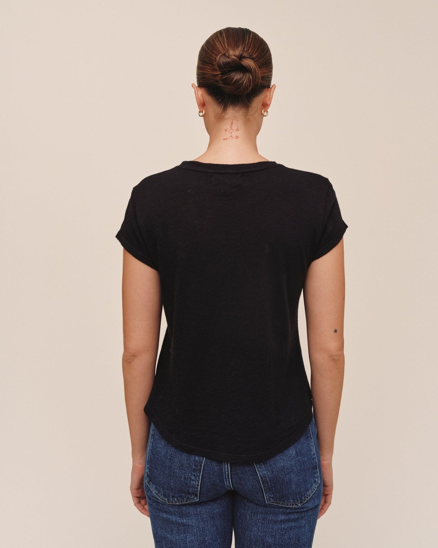 Bella Dahl Baby Crew Tee in Black - Comfortable Everyday Wear - Bella Dahl