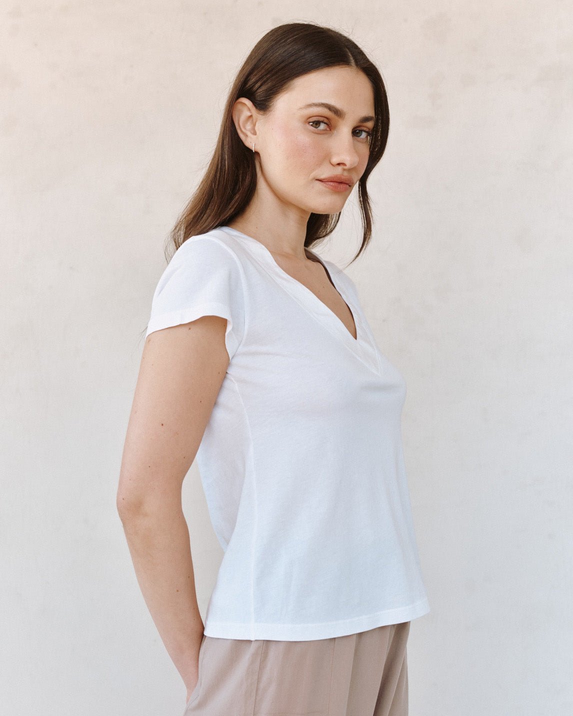 Bella Dahl Mixed V Neck Tee - White