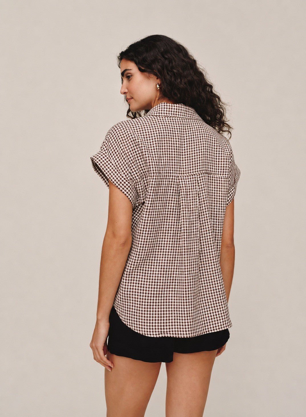 Bella Dahl Short Roll Sleeve Shirt - Brown Micro Gingham