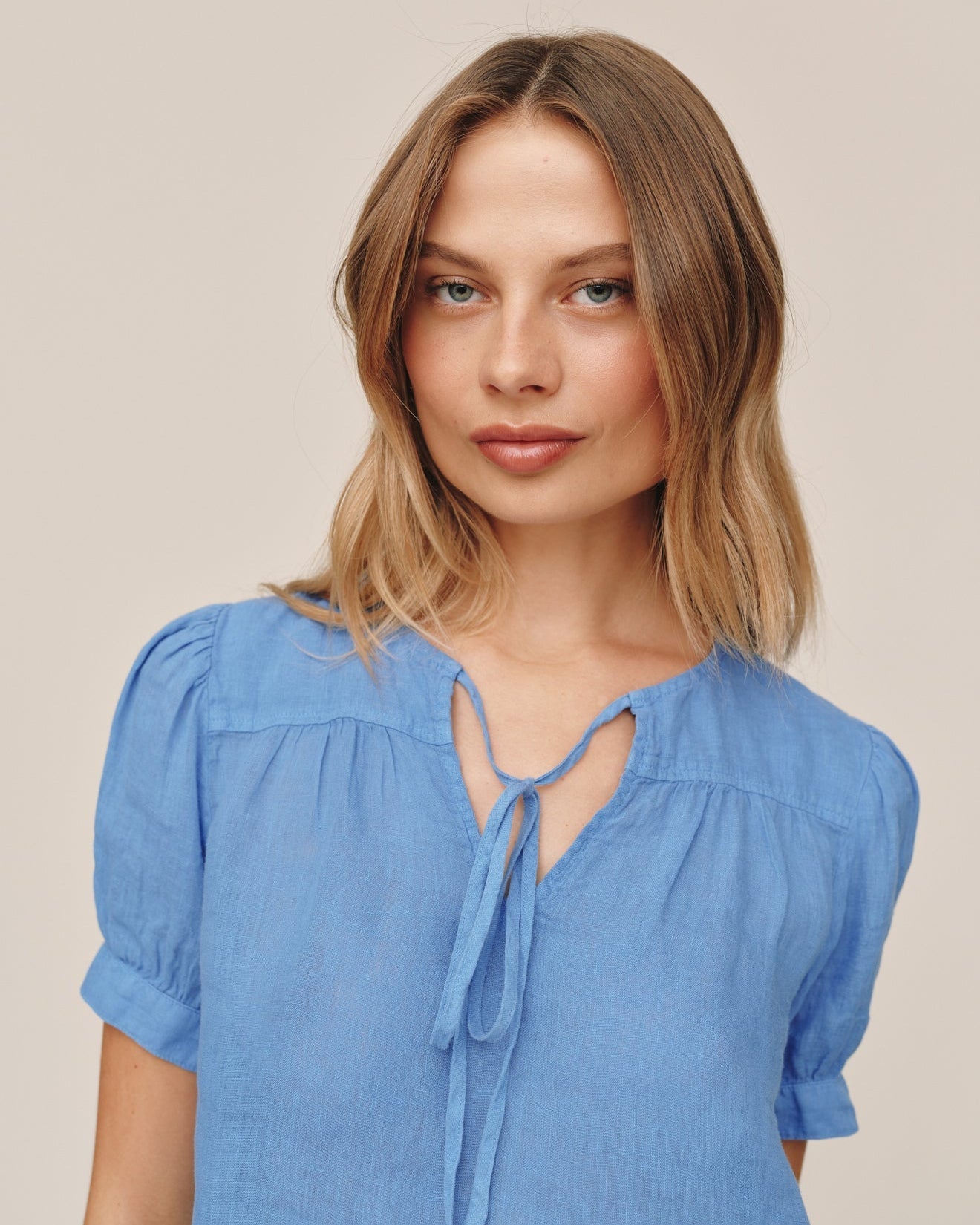 Bella Dahl Short Sleeve Flowy Pullover Top - Ocean Blue