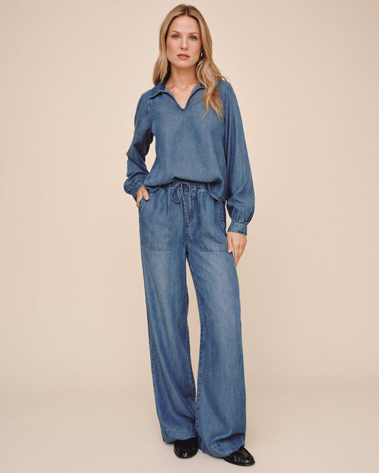 Bella Dahl Long Sleeve Raglan Pullover - Shadow Blue Wash