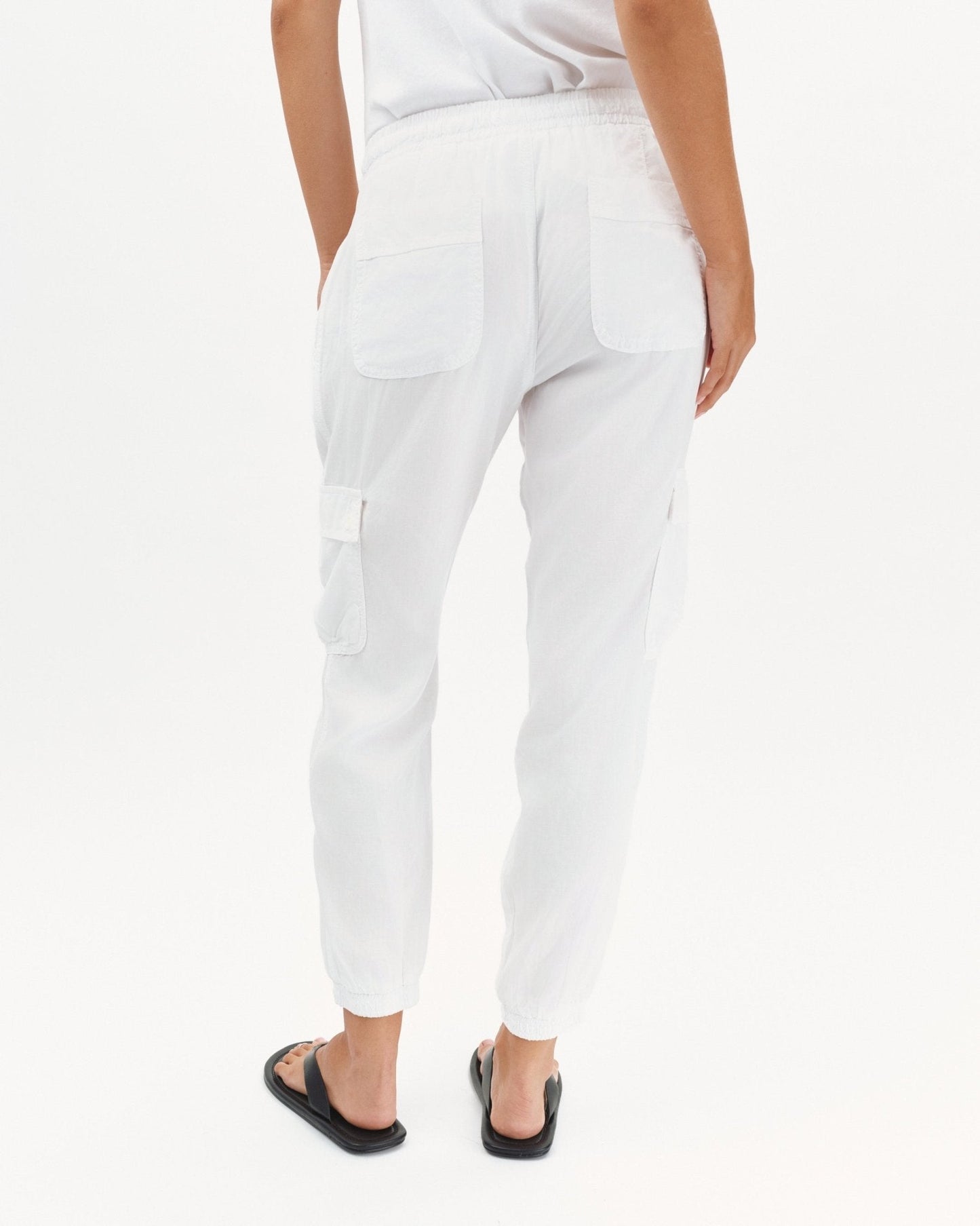 Bella Dahl Effortless White Cargo Track Pants for Women - Bella Dahl