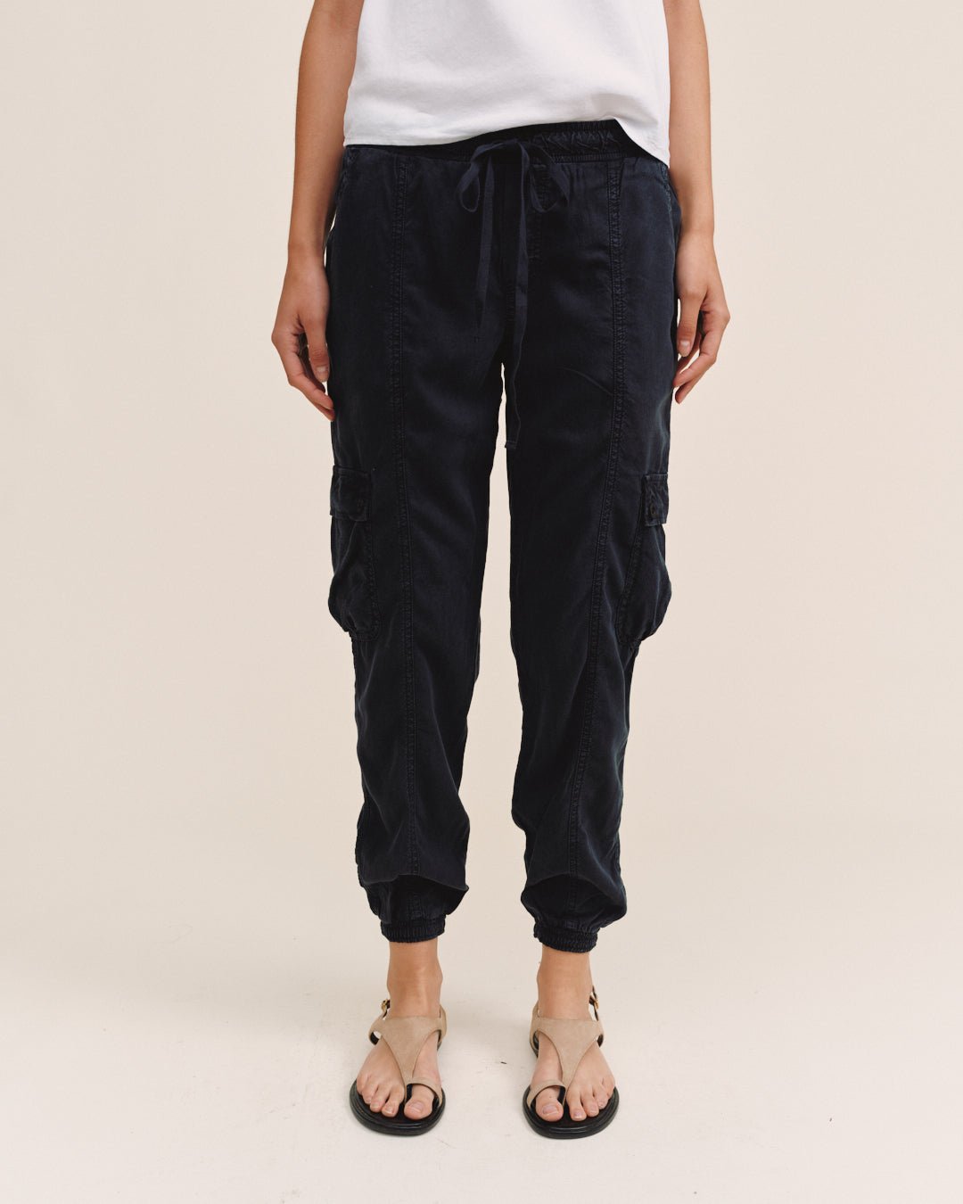 Bella Dahl Effortless Cargo Track Pants in Black - Bella Dahl