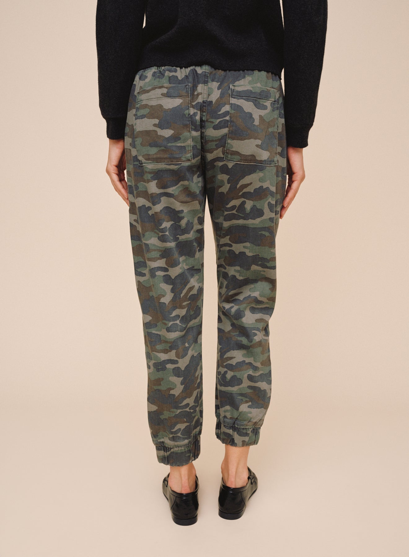 Bella Dahl Pocket Jogger - Vintage Camouflage