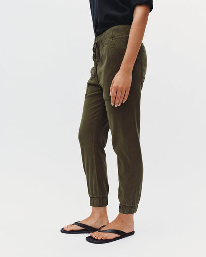 Bella Dahl Pocket Jogger - Olive Night