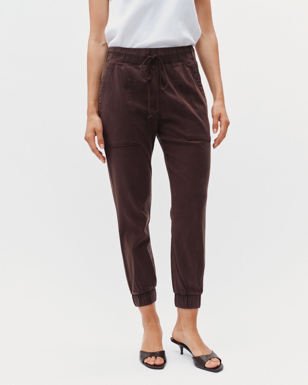 Bella Dahl Pocket Jogger - Dark Chestnut