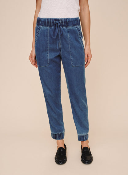 Bella Dahl Pocket Jogger - Faded Indigo Wash