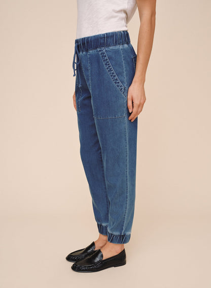 Bella Dahl Pocket Jogger - Faded Indigo Wash