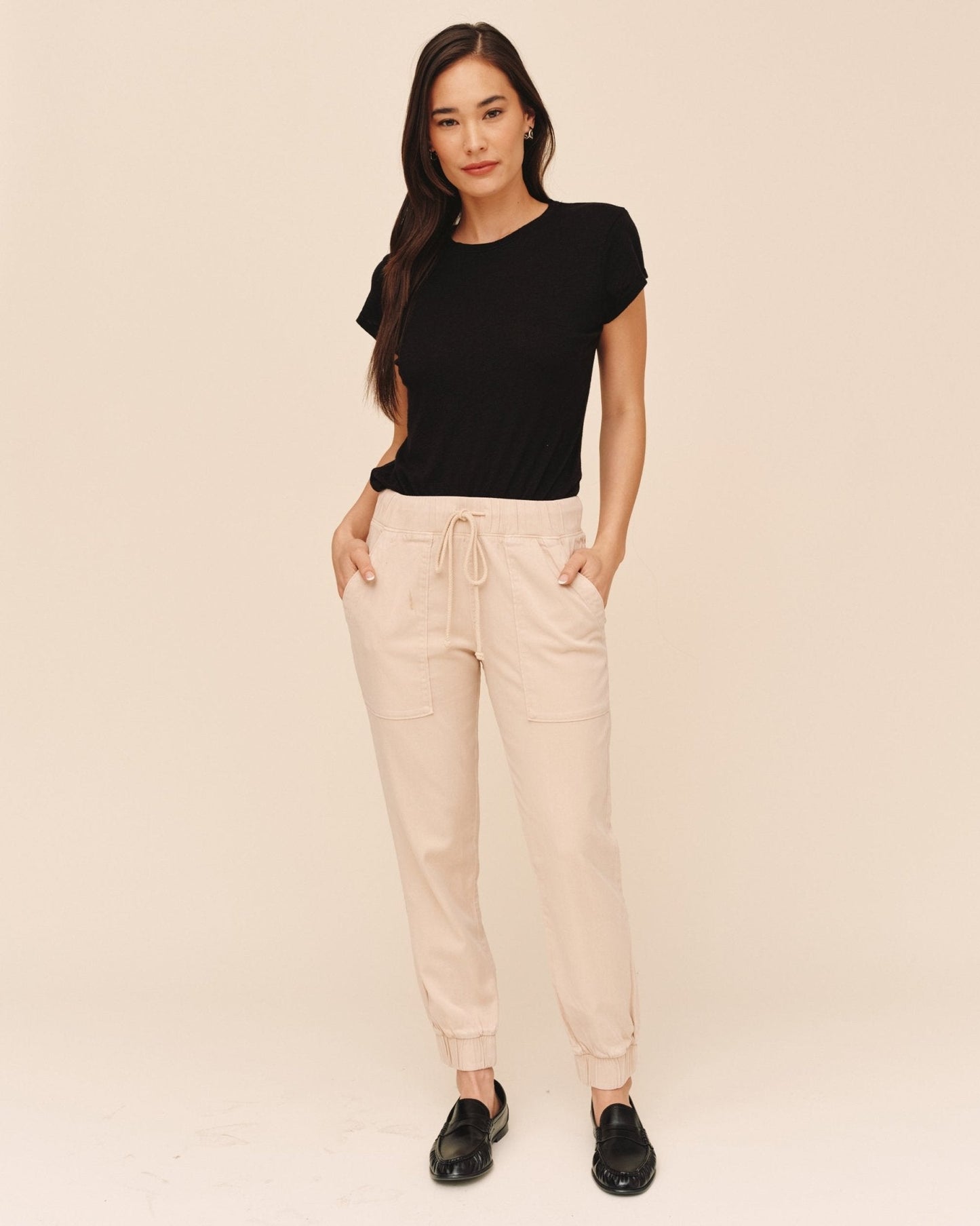 Bella Dahl Pocket Jogger in Linen Sand - Versatile Everyday Pants - Bella Dahl