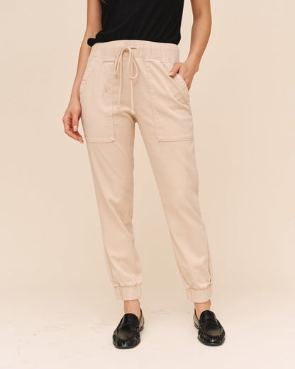 Bella Dahl Pocket Jogger in Linen Sand - Versatile Everyday Pants - Bella Dahl