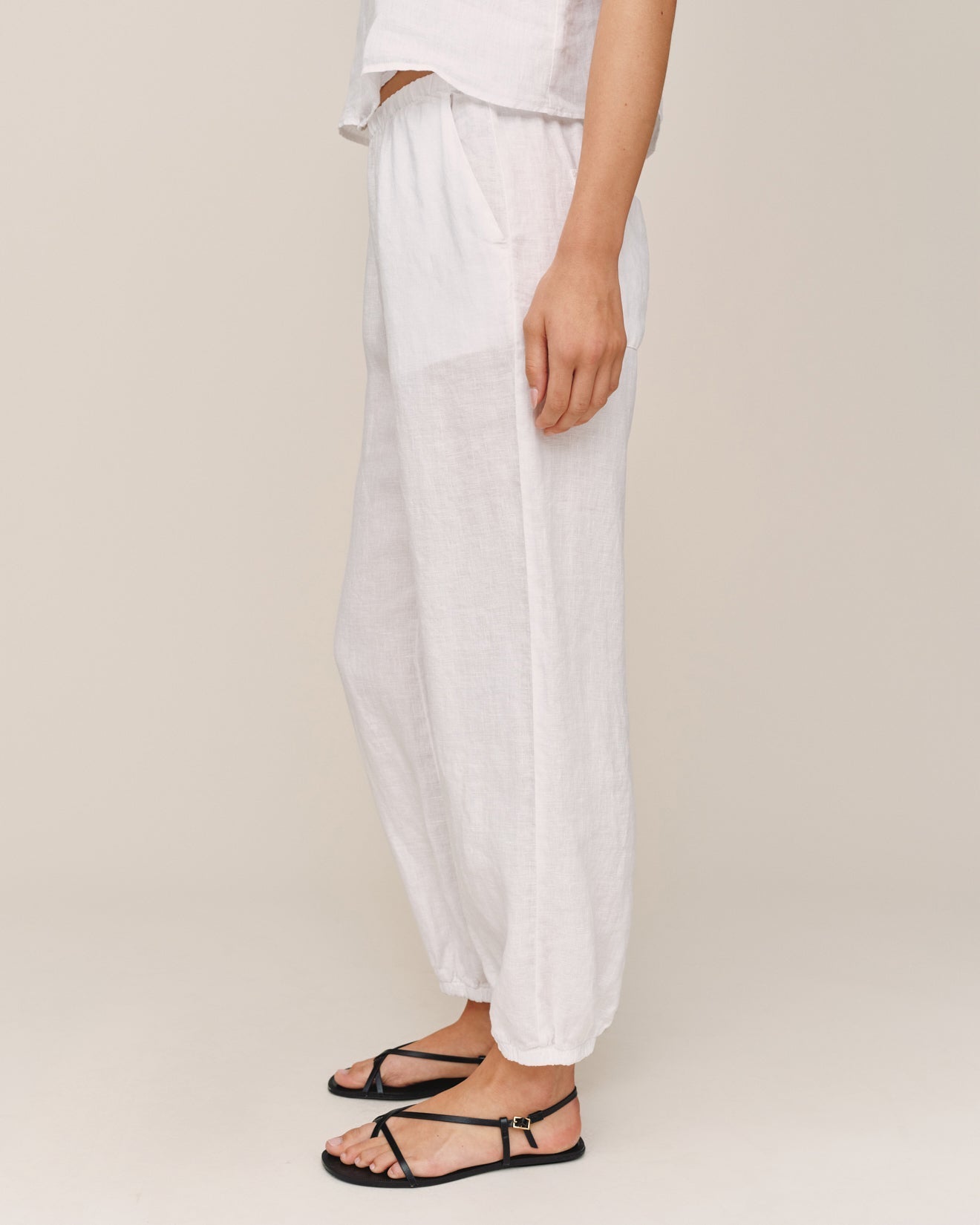 Bella Dahl Oversized Femme Jogger - White
