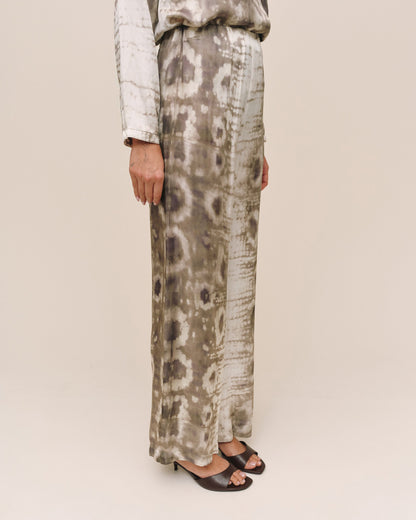 Bella Dahl No Side Seam Clean Waist Wide Leg - Sage Snake Print