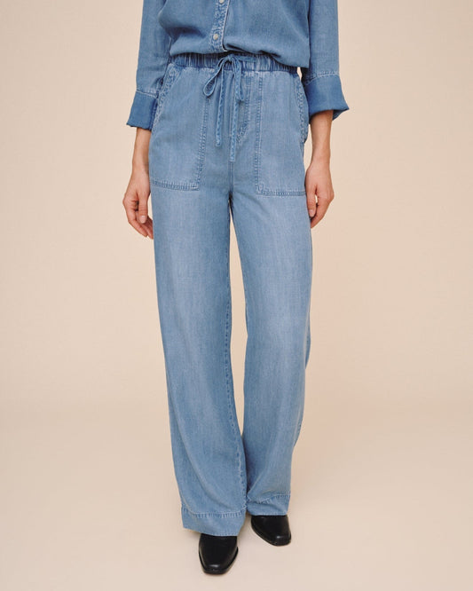 Bella Dahl Pocket Wide Leg Pant - Indigo Harbor Wash