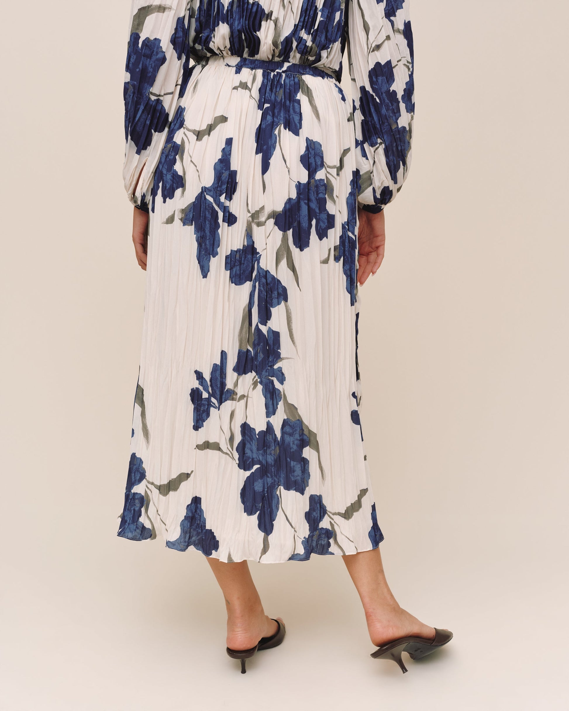 Bella Dahl Pleated Skirt - Indigo Iris Print