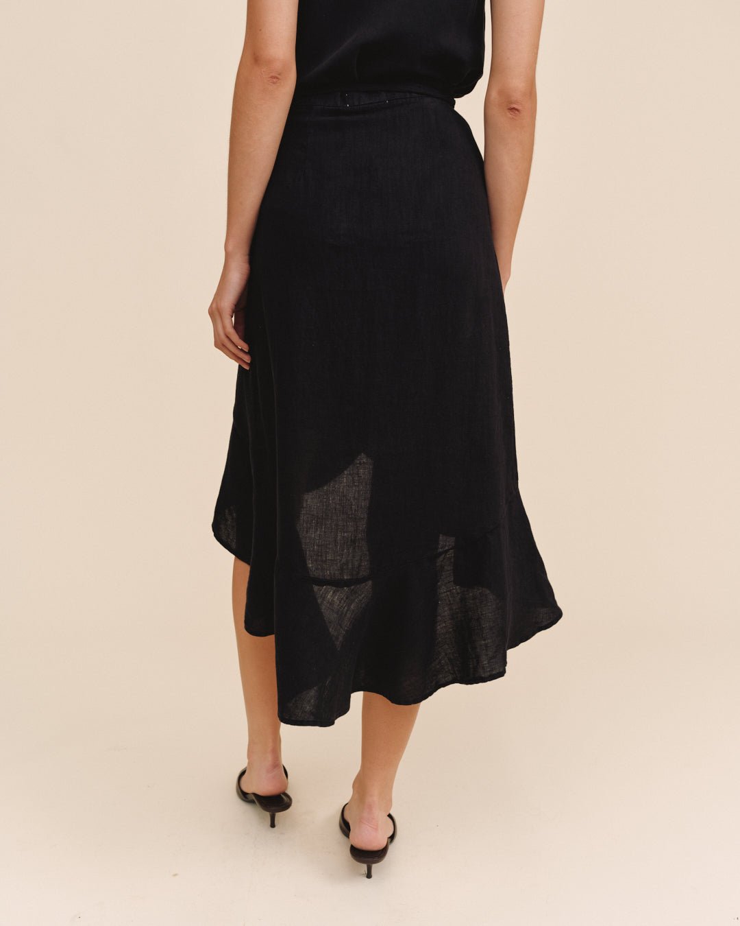 Bella Dahl Ruffle Wrap Skirt - Black