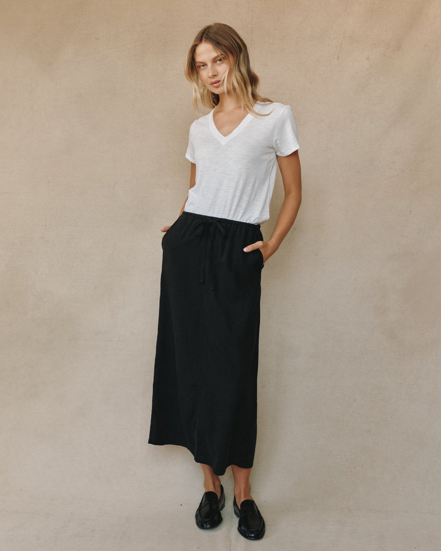 Bella Dahl BACK SLIT SKIRT VNBLK - Bella Dahl