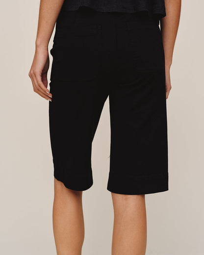 Bella Dahl Saige Bermuda- Black