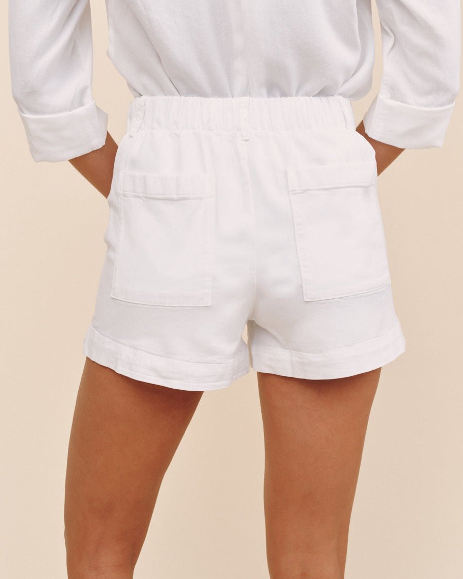 Bella Dahl Side Slit Tennis Short - White