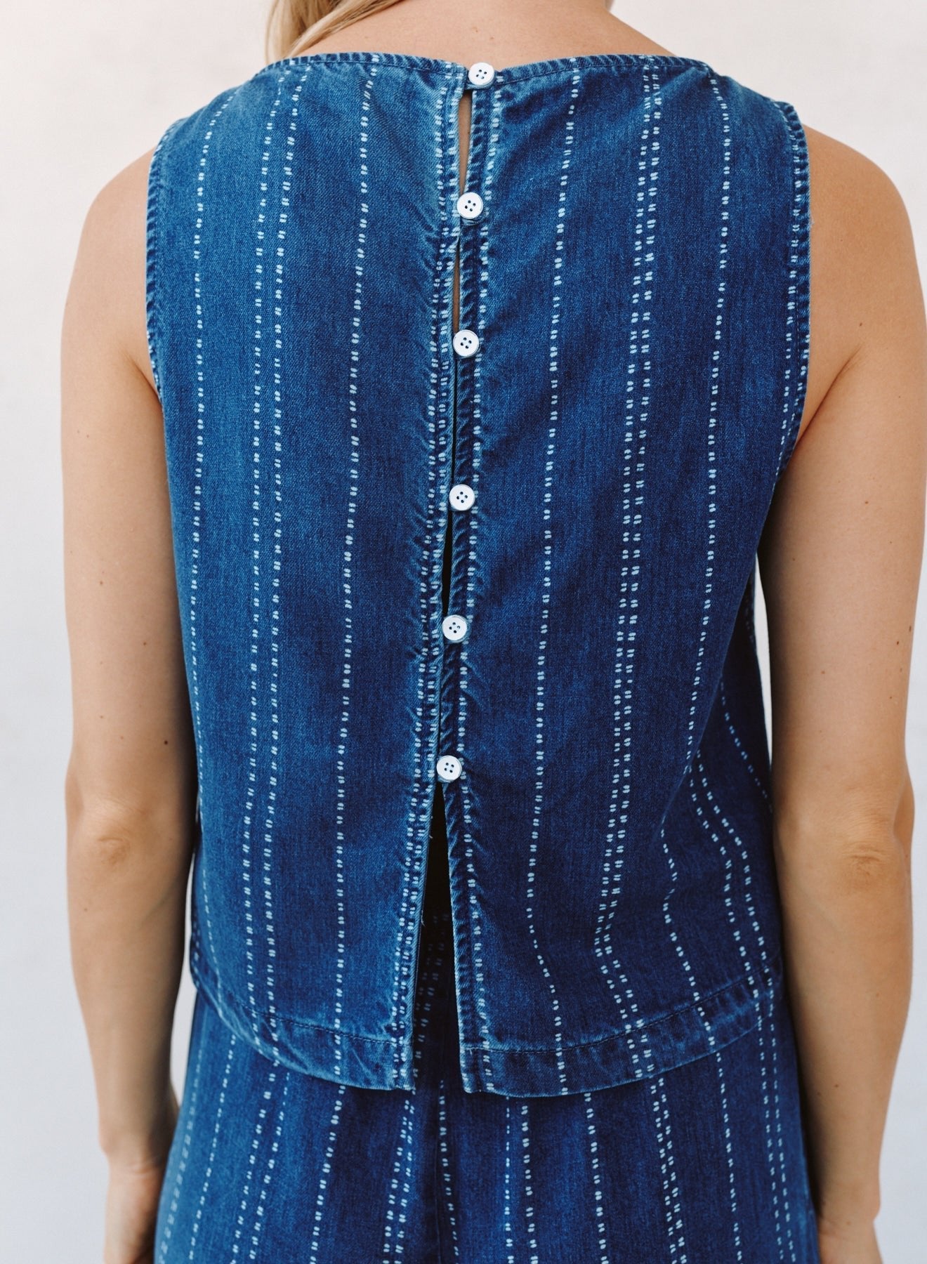 Bella Dahl Sleeveless Button Back Top - Indigo Stripe