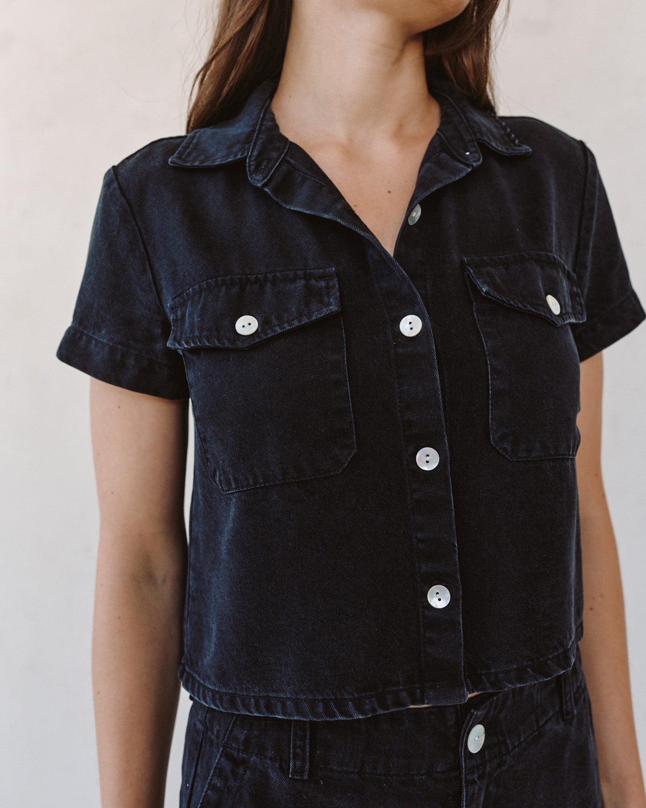 Bella Dahl Short Sleeve Flap Pocket Shirt - Antique Black Wash