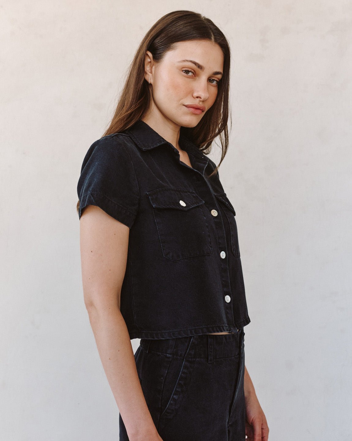 Bella Dahl Short Sleeve Flap Pocket Shirt - Antique Black Wash
