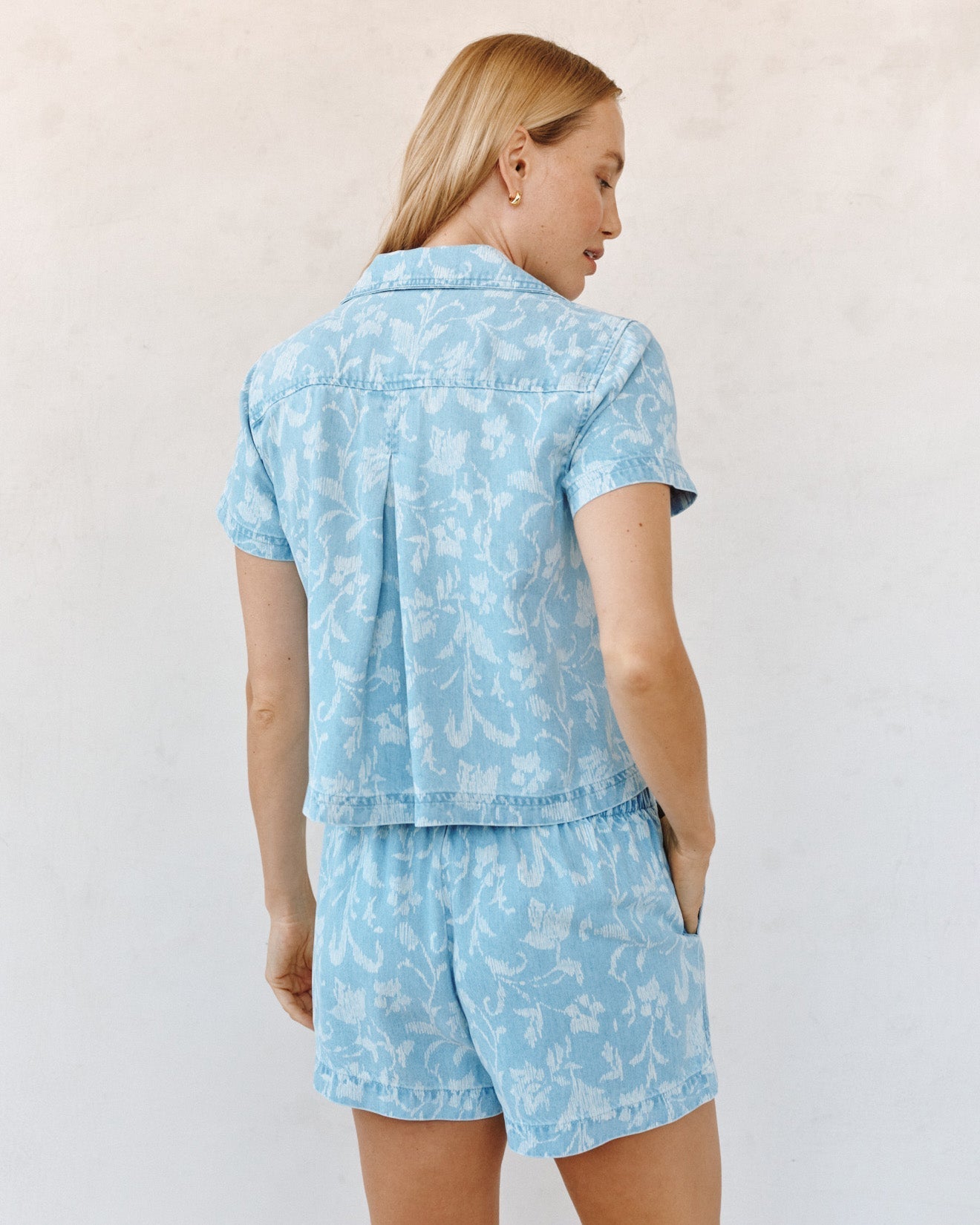 Bella Dahl Short Sleeve Pocket Button Down - Vintage Fleur Denim