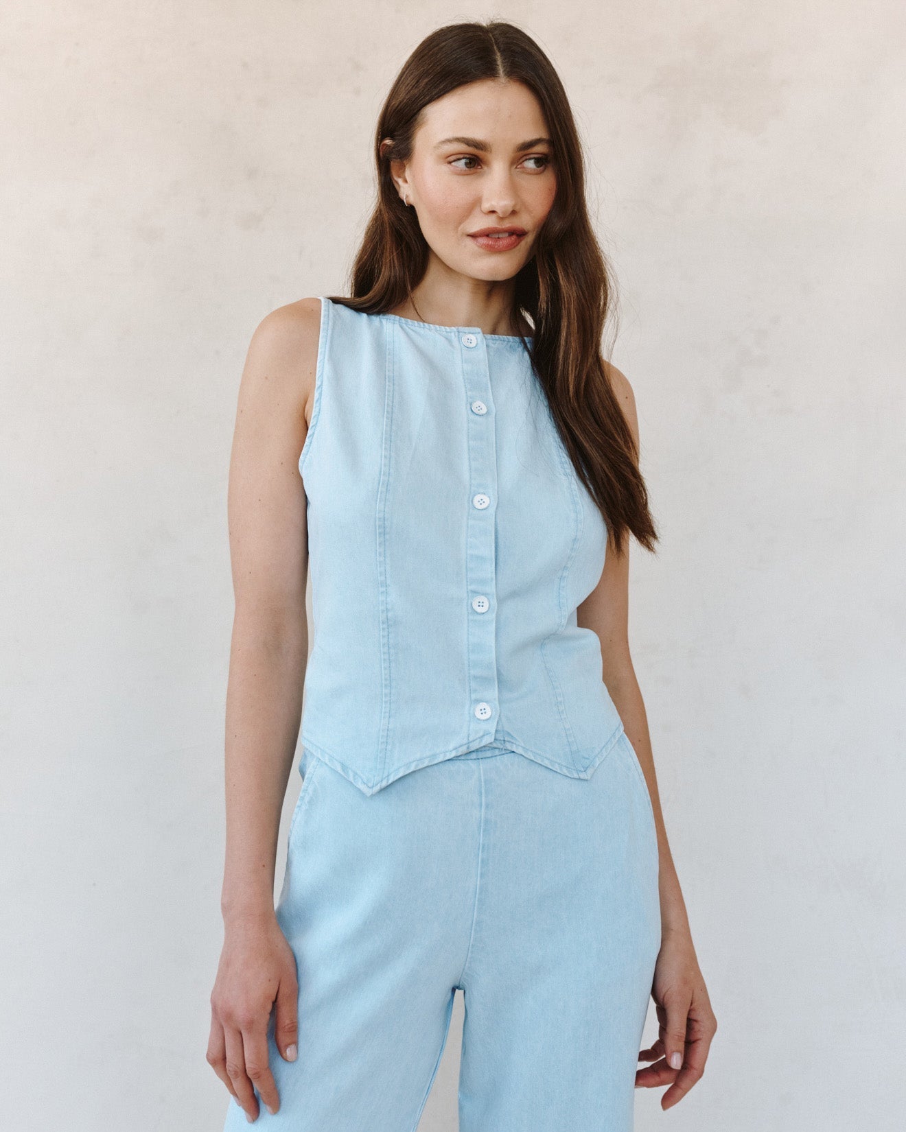 Bella Dahl Boatneck Seamed Vest - Coastal Fade Wash