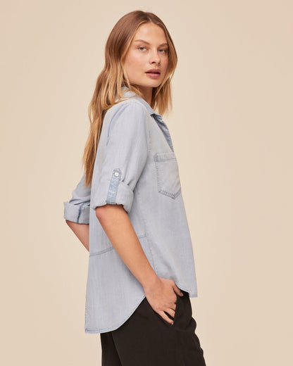Bella Dahl Split Back Button Down - Light Sunspray Wash