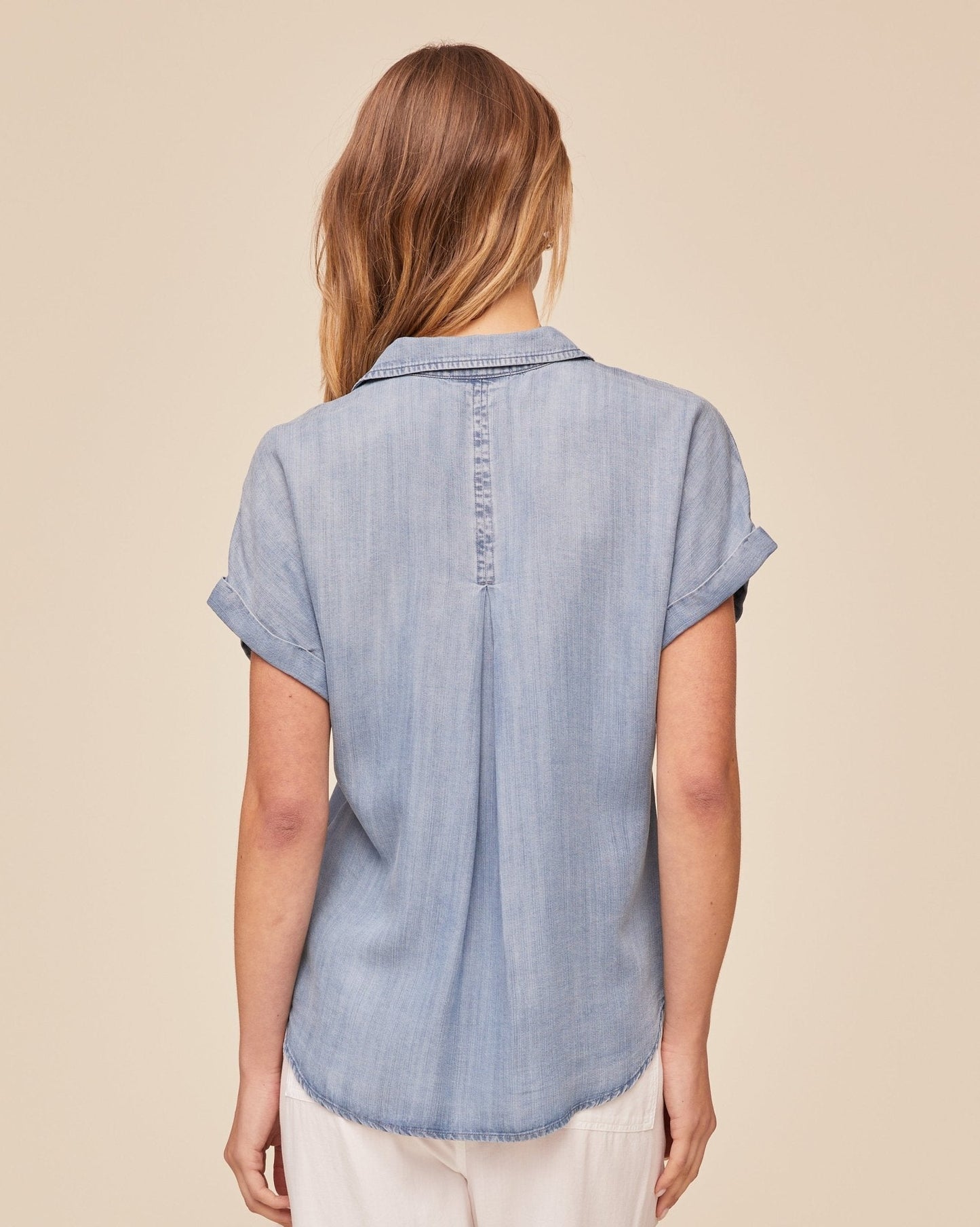 Bella Dahl Short Sleeve Pocket Button Down - Worn Blue Wash