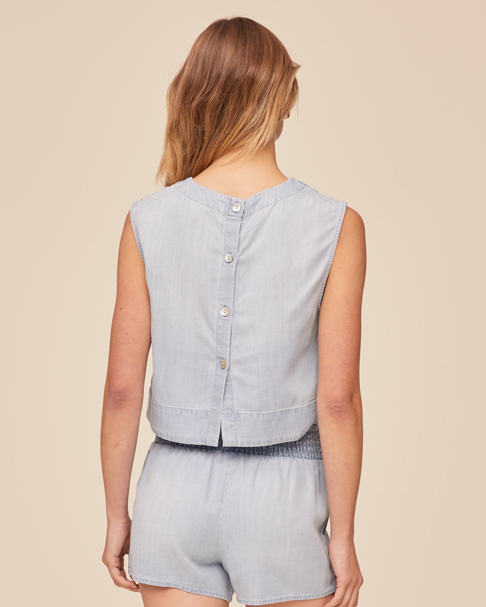 Bella Dahl Boxy Button Back Top - Light Sunspray Wash