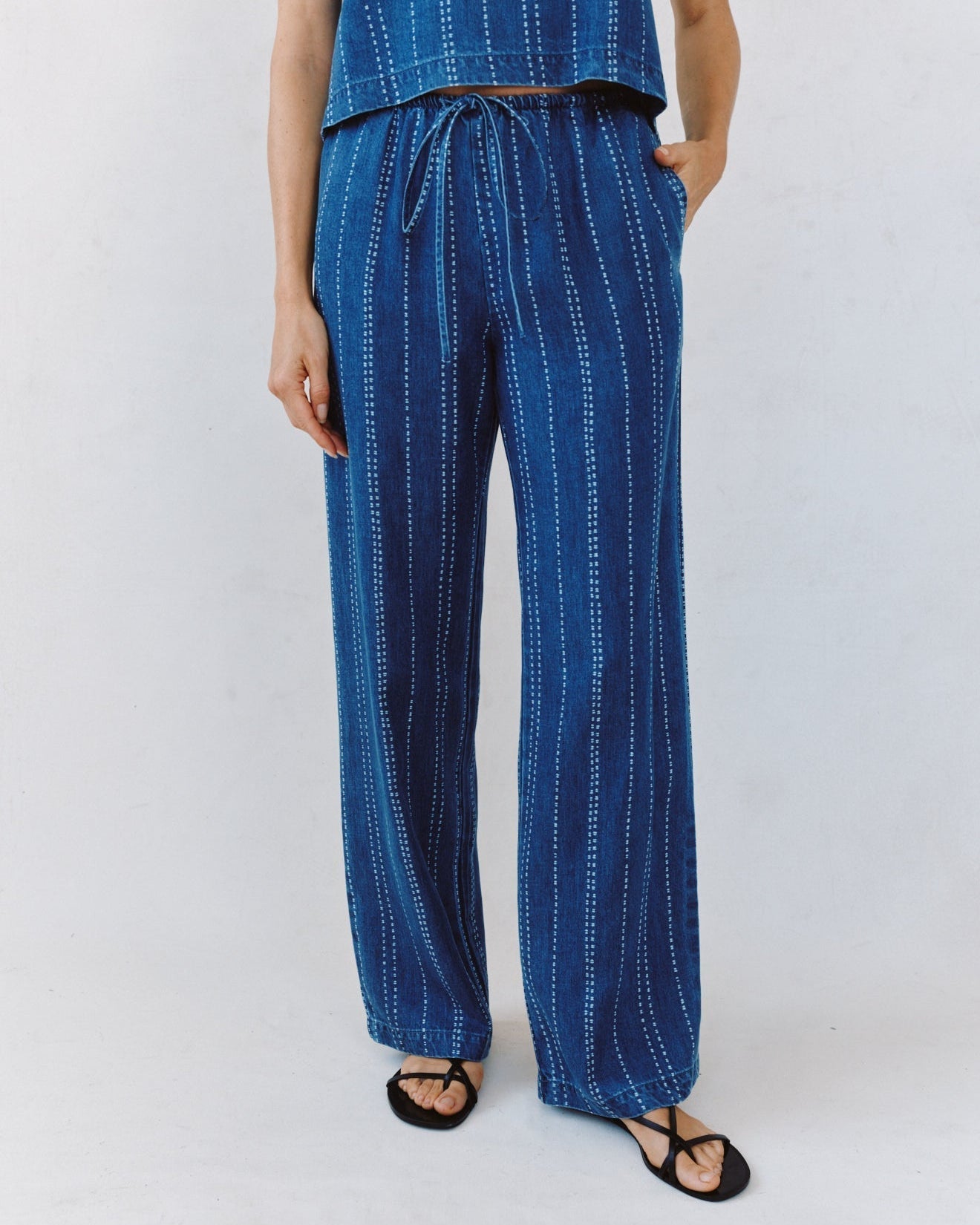 Bella Dahl Drawstring Pant - Indigo Stripe