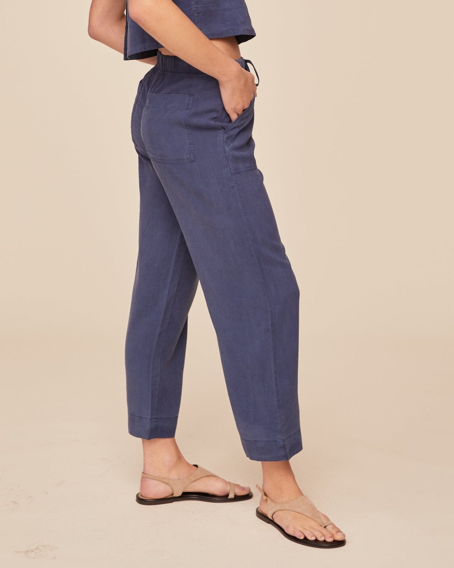 Bella Dahl Easy Pocket Wide Leg Crop - Midnight Surf