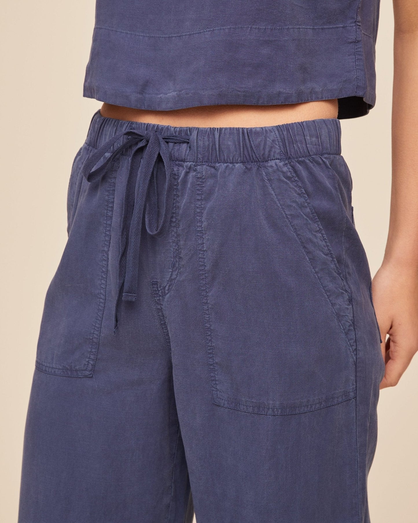 Bella Dahl Easy Pocket Wide Leg Crop - Midnight Surf