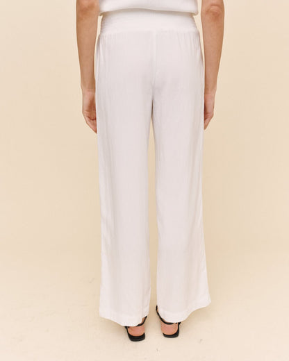 Bella Dahl Smocked Waist Wide Leg Pants in White - Bella Dahl